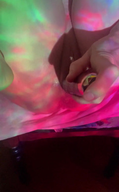 littleanda: Trecând printr-un anumit conținut, savurați