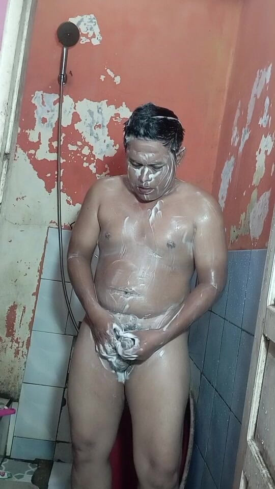 Bad luck: Cleaning Yourself to Look Attractive