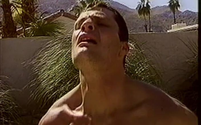 Gay RetroX VHS: Raw Hunks iş başında 6