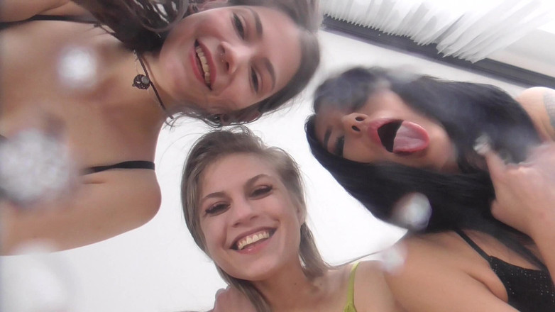 Solo Austria: Spitting Bowl for Cheeky Brats!