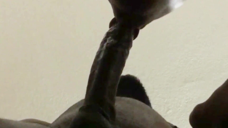 Wildwood21519: क्लोज अप गले में गहरे लेना