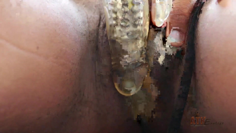 ATK Fans (Solo): Savina uses a dildo in a hot masturbation video