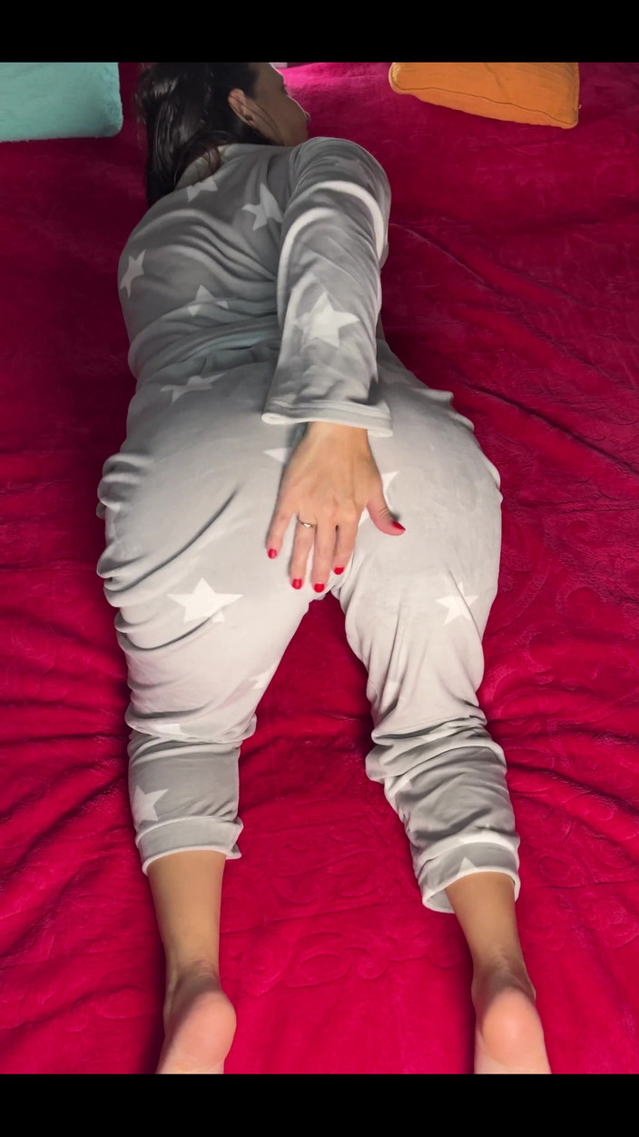 Crypto Mommy: Bb, Kamu Suka Video dengan Teks?