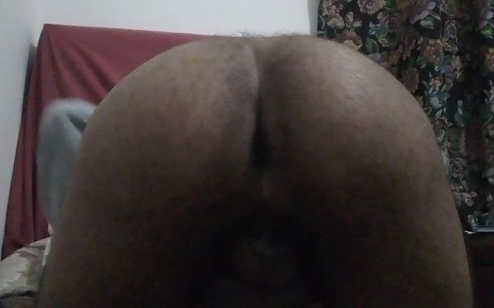 Sexy bottom: Geile kont heeft je grote lul nodig