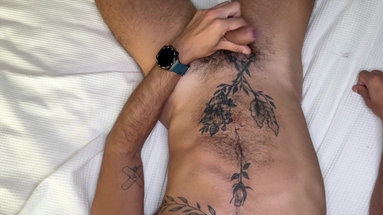 Julian Shul: #cumshot pau gigante me fez gemer de prazer e deixou...