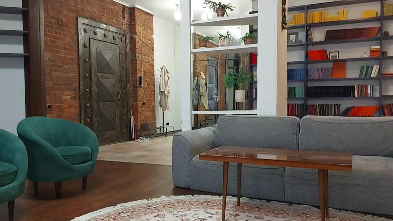 GinnaGg: 이 비디오를 어떻게 제작했는지, 비하인드 스토리. "한 소녀가 화장실이 바빠서 청바지가 젖었습니다."