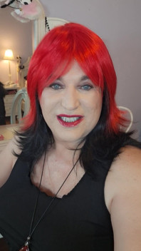 Wouldn't You Like to Kiss a Girl Like Me?