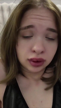 Zierliche Stiefschwester Sex-unterricht Es Ist Viel Größer Als Meine Freunde! - Alina Sünden