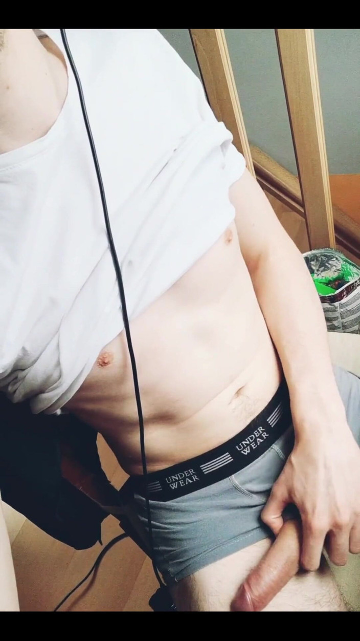 Snauwflake: A Private Moment During My Study