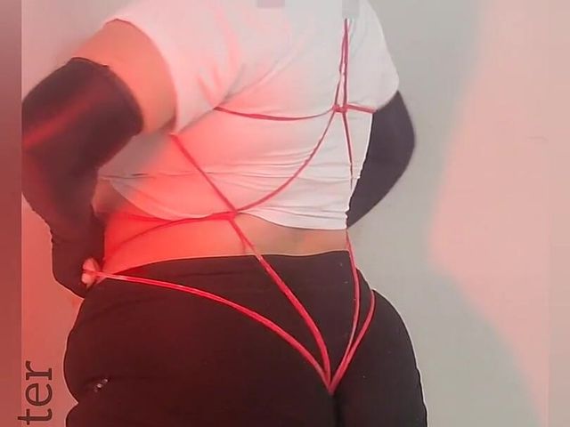 BBW - Esposa Gostosa Amarrada E Gozando Muito! (Revna Walter)
