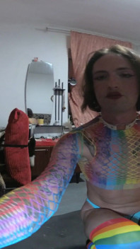 Beautiful Femboy Plays