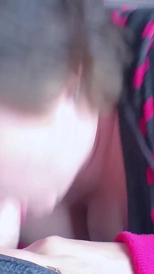 Kennedy Channing: 아마추어 밀프 새엄마 역대급 펠라 POV