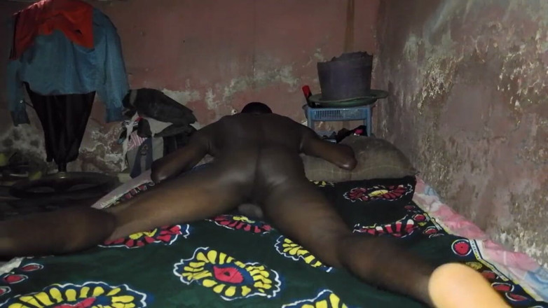 Masturbator emmy: Morgensex Mit Meinem Bett Sieht Fantastisch Aus