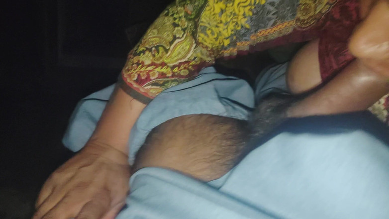 Meera Vishali: Awek India berhijab seks desi tegar penuh