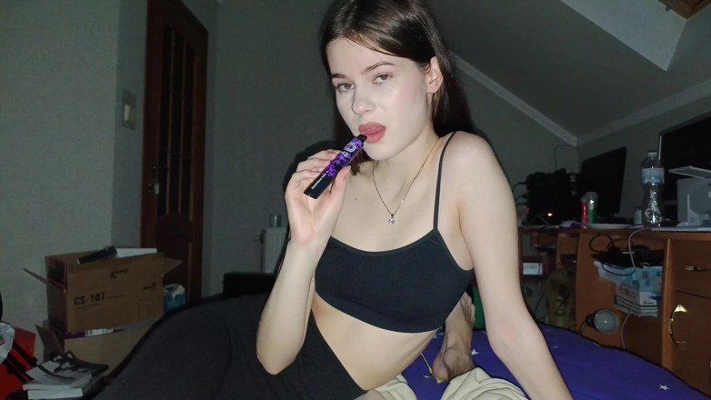 Honey Nasia: My Stepmother Decided to Exchange the E-cigarette for My Dick!