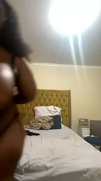 Ebony MILF Lingrie Tease