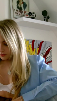 Love na pohovce s Chloe Hračkou