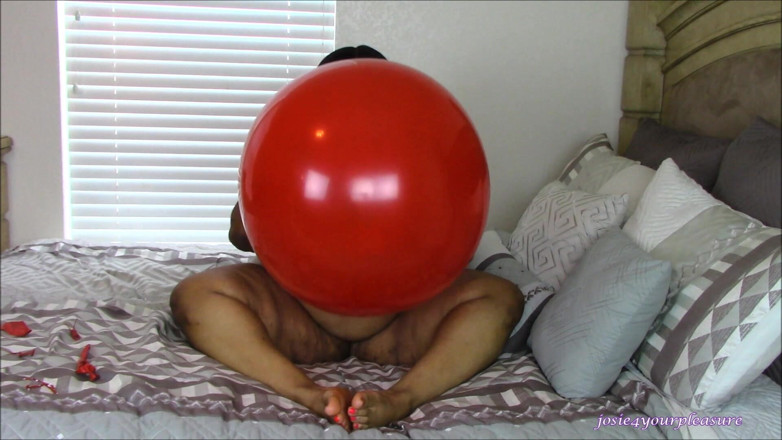Josie4yourpleasure: Five Red Balloons B2p HD