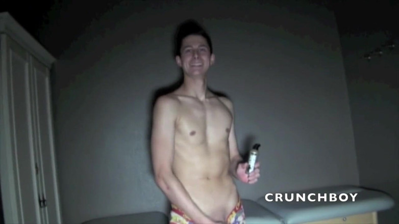 Crunch Boy: 흑인 대물 자지에게 따먹히는 찐 아마추어