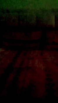 Ein sexy indisches paar mit flitterwochen im Hotelzimmer La Nivas Nainital