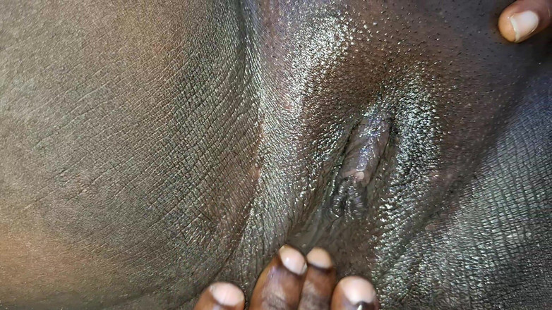 BMCs: Dedo Fazendo Mil Maravilha Na Minha Buceta Suja Ate Gozar