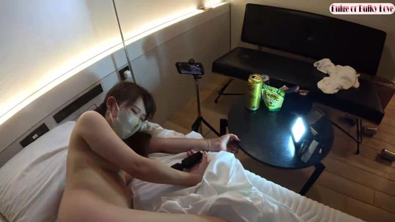 Asian cutie: Stávkující kráska ztrácí kontrolu creampie prsty nebo kouření na obličeji