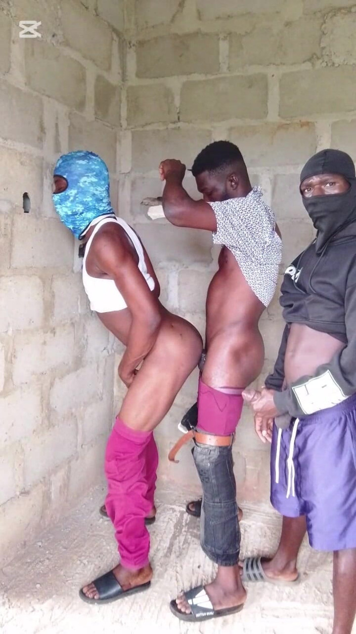 solomonnaija: Caldo trio con ragazzi viorri