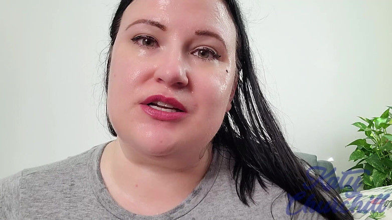 Katy Churchill: La cara y el pecho sudorosos y sudorosos de Katy