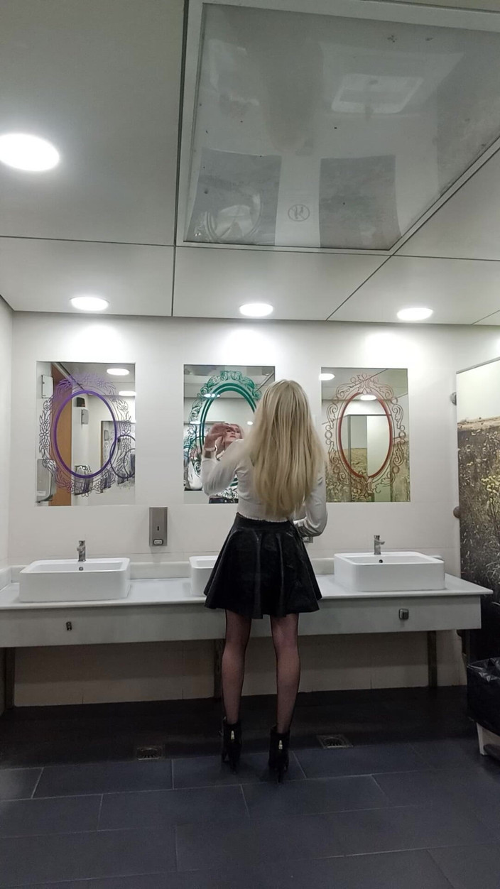 Tatiana Zorrita: Blondýna