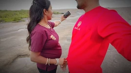 Turister yenge kız hamari ghar wale pahad par ghoom aaye, maine usko mere ghar le gaya aur uski gand par li - Hintli desi yenge
