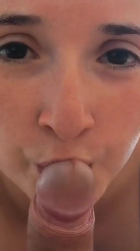 Mondaaay Blowjob!
