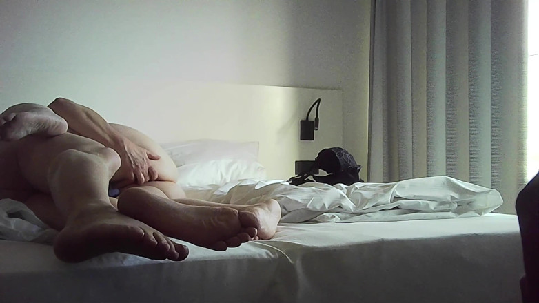 Pozi: How I Peeped on My Fucking Wife