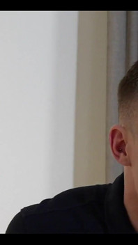 Adam Tyrant m-a întâmpinat atât de călduros! Serviciu VIP