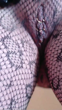 Big Natural Ass and Latex MILF