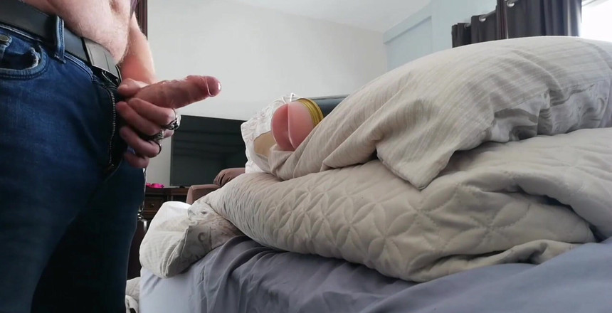 Dirty Talking Guy: Мне нужна красивая тугая задница, чтобы подоить сперму из меня