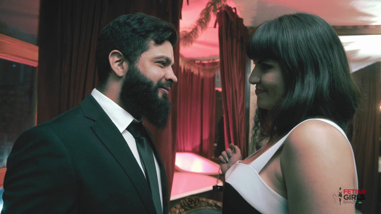 Fetish Girls Brazil: L'aventure BSDM d'un couple amoureux - w/ sous-titres en anglais
