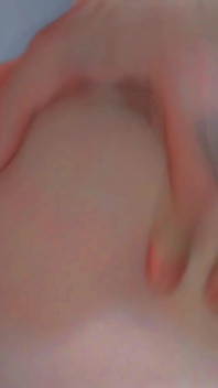 19歳の完璧さ - 抵抗できないおっぱいとお尻