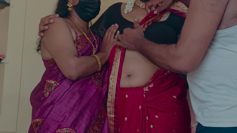 Laxi ammu: น้องสาวสองคนสนุกกับเซ็กส์สามคนกับผู้ชายโสดข้างบ้าน
