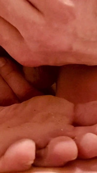 I miei piedi, il mio sedere e il giocattolo della prostata