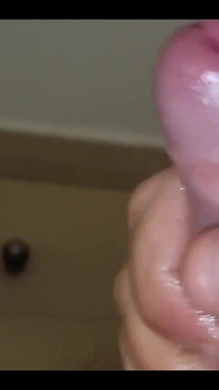 Amateur | Italian - Hard and Intense Cumshot on the Mirror with a Boy in a T-shirt and a Huge Cock