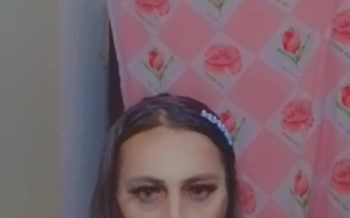 khader M: Sissy Femboy Drick pissar