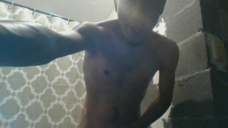 AlexAlejandro13: Kąpiel zła