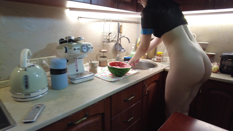 LoveHomePorn: Me encanta chupar la polla de mi padrastro