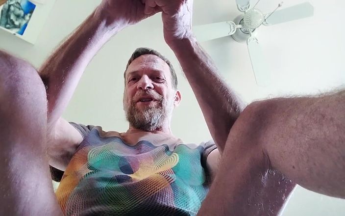 Hairyartist: Te recuerdo que eres mi pequeño juguete