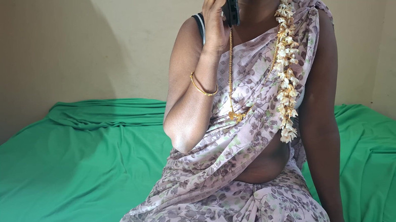 Delight roses: Food Delivery Boy Fucks Indian Desi Tamil Stepaunty