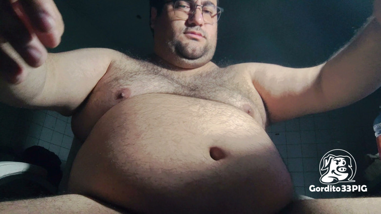 Gordito33PIG: Špinavé tlusté prase se smugma zápachem