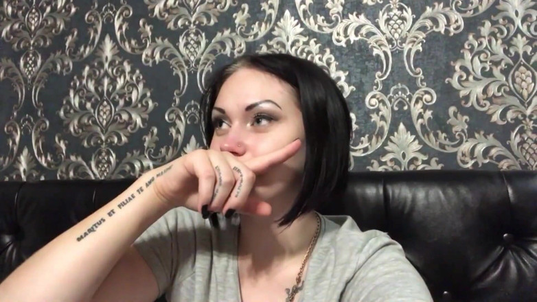 Goddess Misha Goldy: Груба сисифікація і фантазії приниження SPH для незайманої