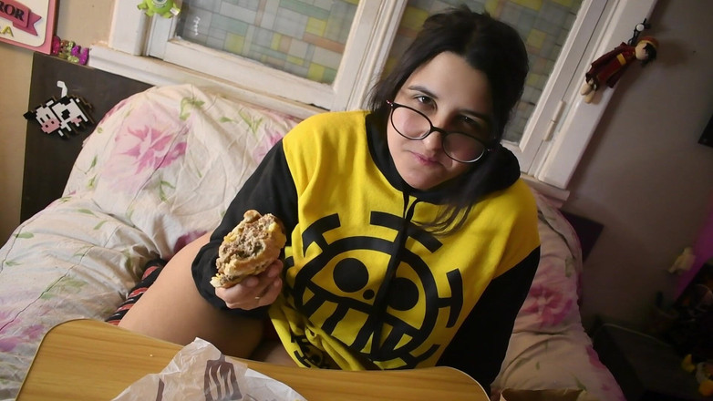 Bunny Looner: Istruzioni per masturbazione mentre mangio un hamburger - bunny Looner