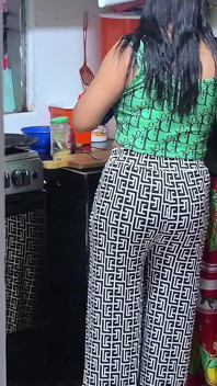 Ini memang apa yang saya selalu impikan: seorang wanita yang tahu dapur, tahu cara menjaga suaminya, dan tahu dengan tepat bagaimana