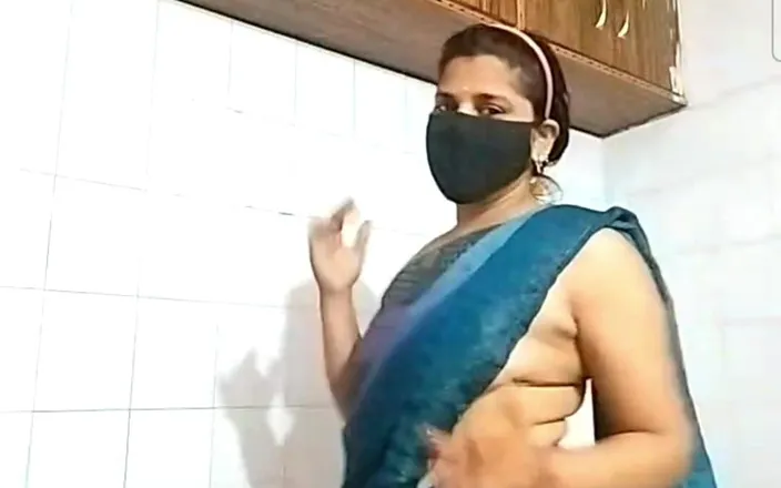 Kanchan devi: Sexy Desi Village Young Bhabi